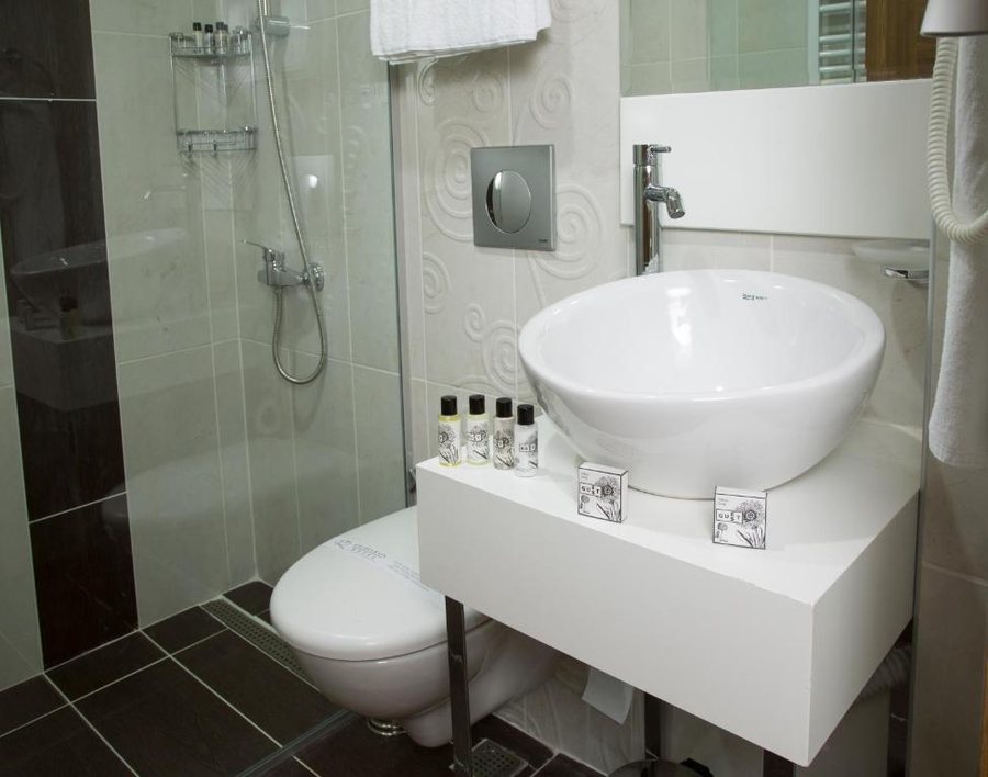 Golden Rain Hotel Old City Istanbul — Bathroom