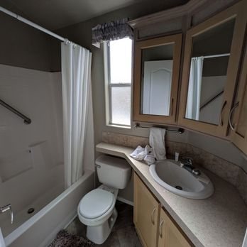 Golden Village Palms RV Resort — Bathroom