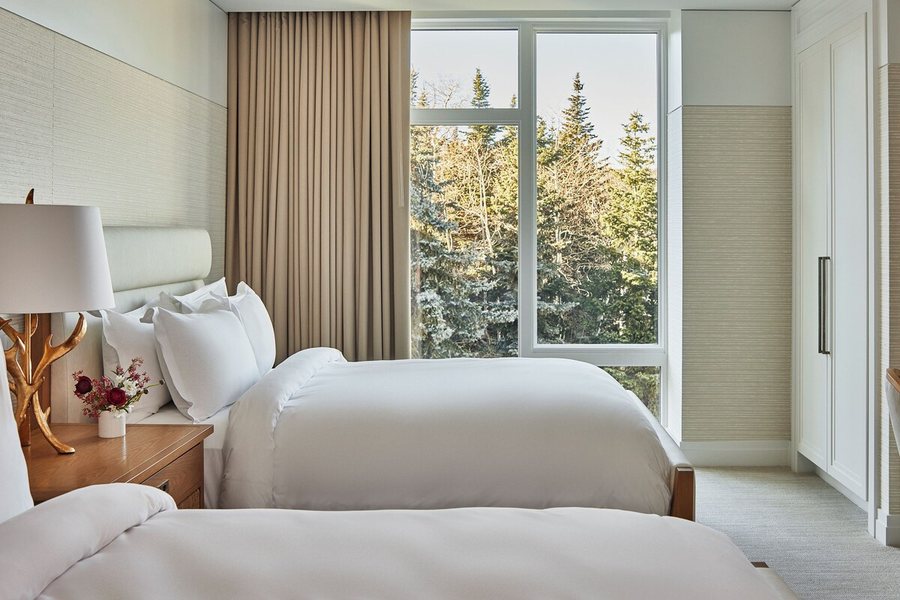 Goldener Hirsch Auberge Collection — Guest room
