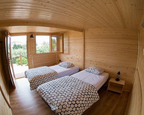 Good Feeling Hostel — Guest room