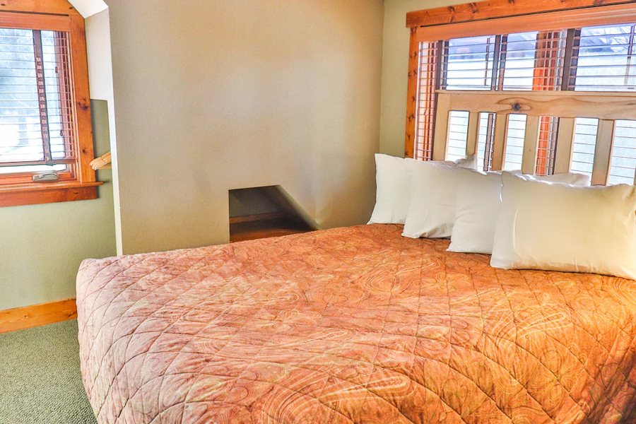 Good Ol Days Family Resort — Guest room