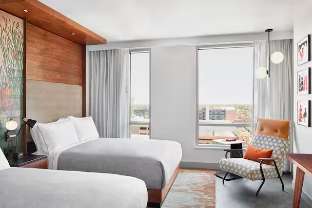 Graduate By Hilton Tempe — Guest room
