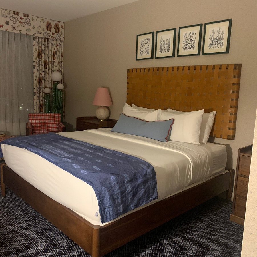 Graduate By Hilton Tucson — Guest room