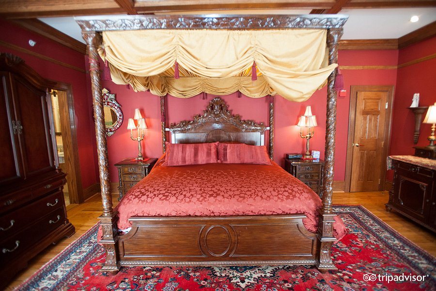 Gramercy Mansion — Guest room