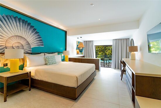 Grand Bavaro Princess — Guest room