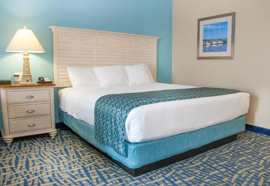 Grand Beach Resort Hotel — Guest room