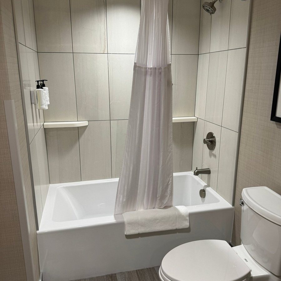 Grand Casino Hinckley — Bathroom