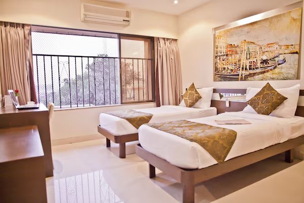 Grand Hotel Mumbai — Guest room