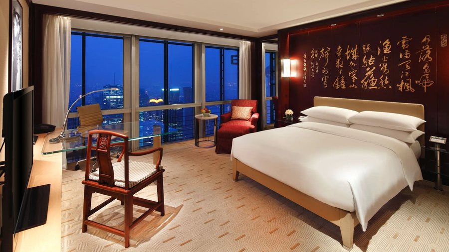 Grand Hyatt Shanghai — Guest room