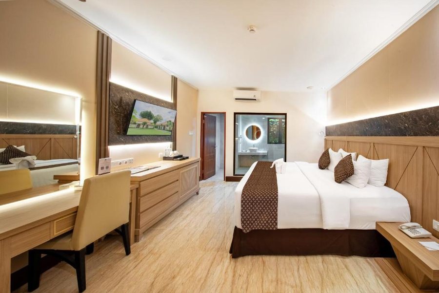 Grand Istana Rama Hotel Bali — Guest room