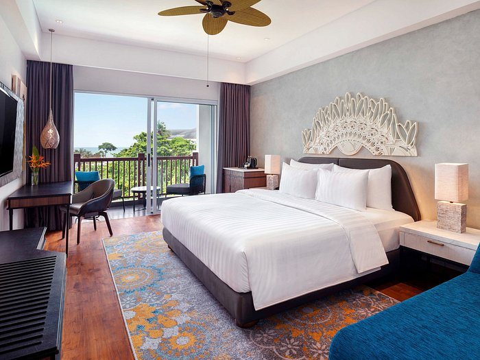 Grand Mercure Bali Seminyak — Guest room