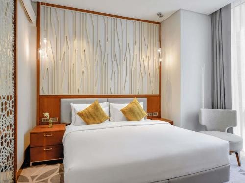 Grand Mercure Business Bay — Guest room