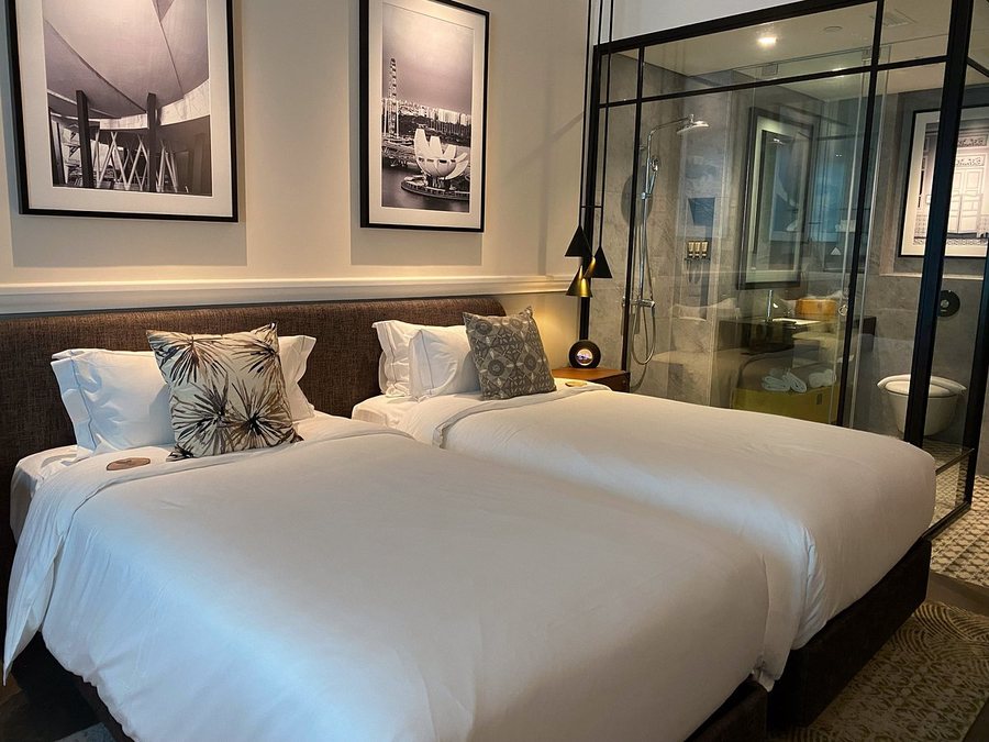 Grand Park City Hall — Guest room