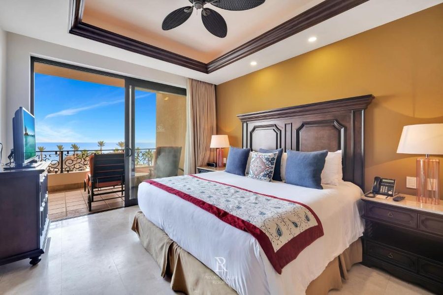 Grand Solmar Land s End Resort Spa — Guest room