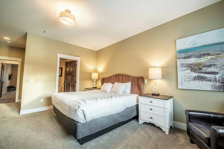 Grand View Lodge — Guest room