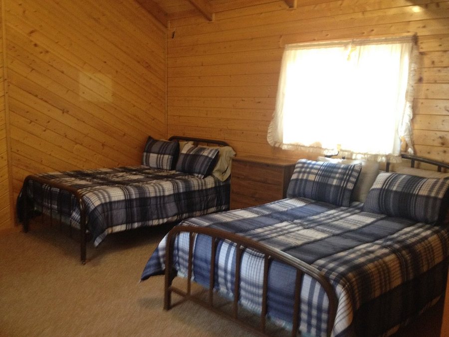 Grandview Campground RV Park — Guest room