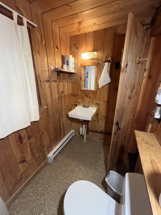 Grant s Kennebago Camps — Bathroom