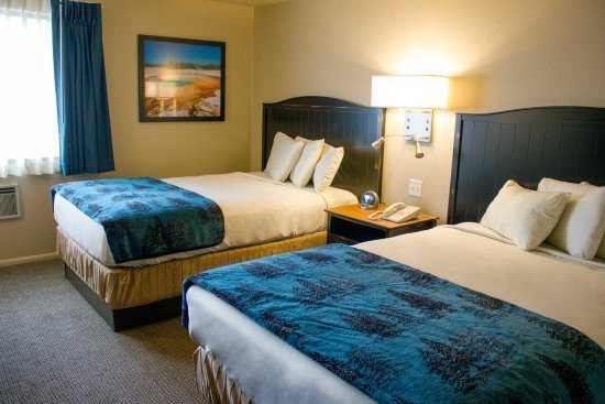 Grant Village Lodge — Guest room