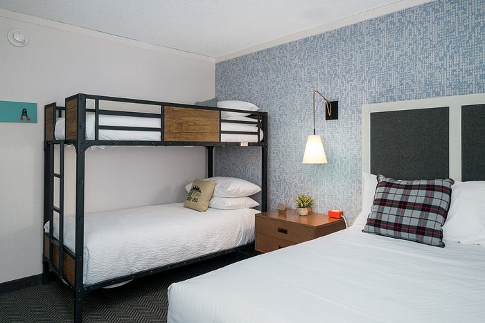 Gravity Haus Steamboat — Guest room