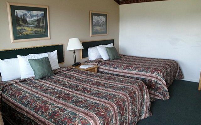 Green Gables — Guest room