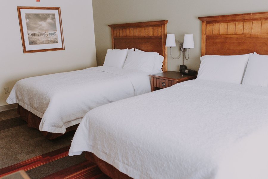 Green River Bridge Inn — Guest room