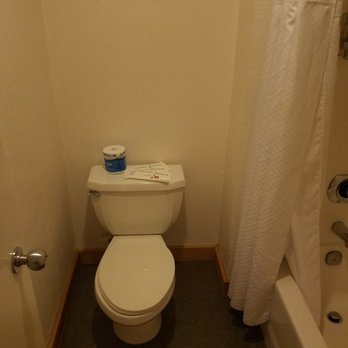 Green Springs Inn — Bathroom
