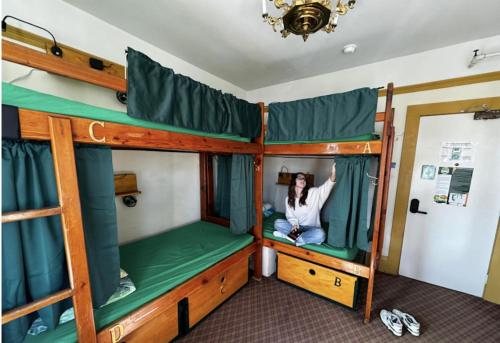 Green Tortoise Hostel — Guest room