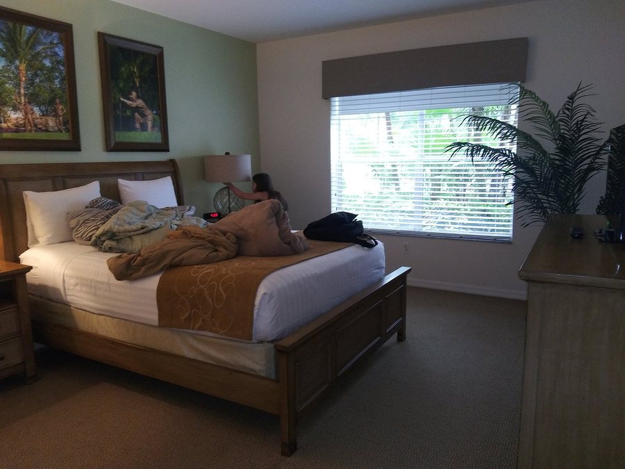 GreenLinks Golf Villas at Lely Resort — Guest room