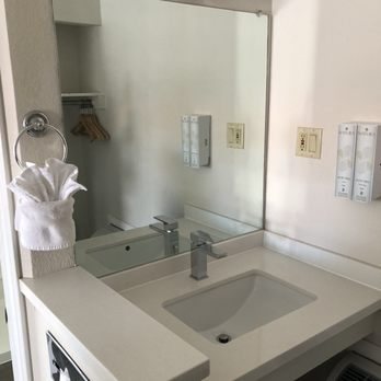 GreenTree Inn Sedona — Bathroom