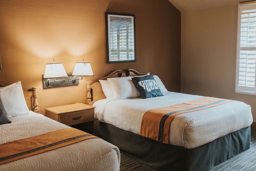 Grouse Mountain Lodge — Guest room
