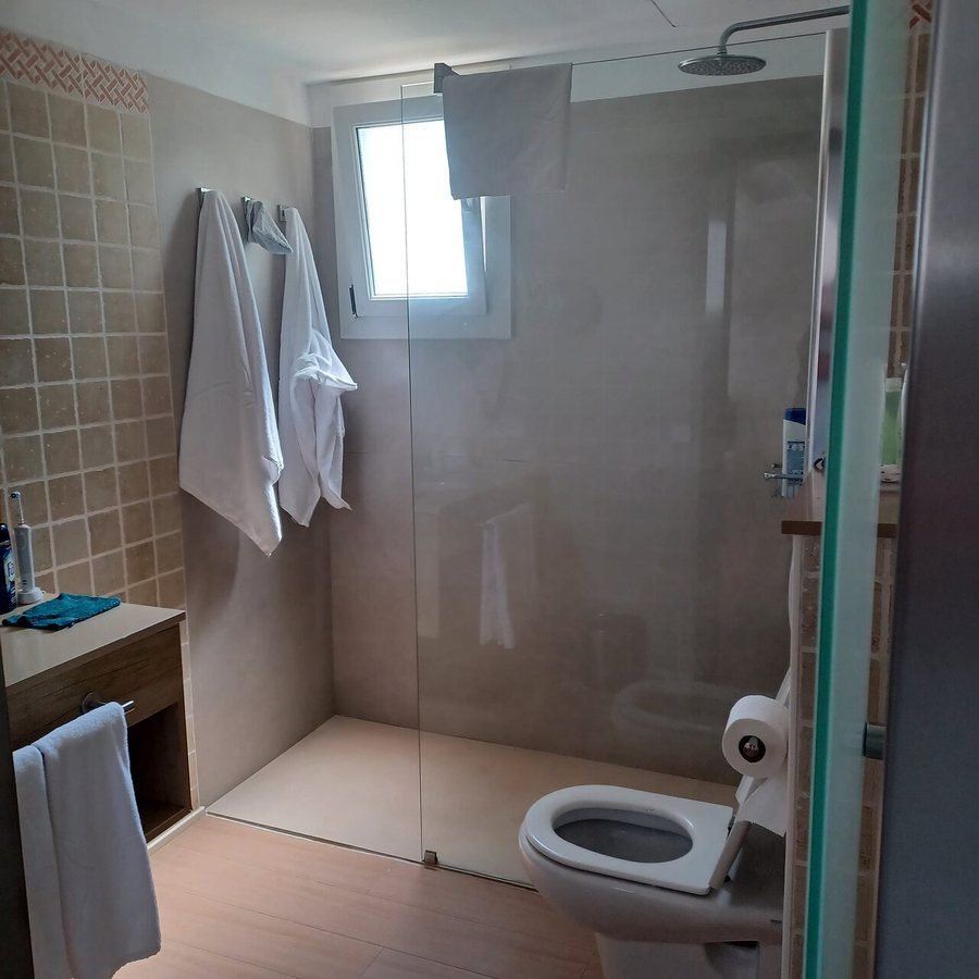 Grupotel Aldea Cala n Bosch — Bathroom
