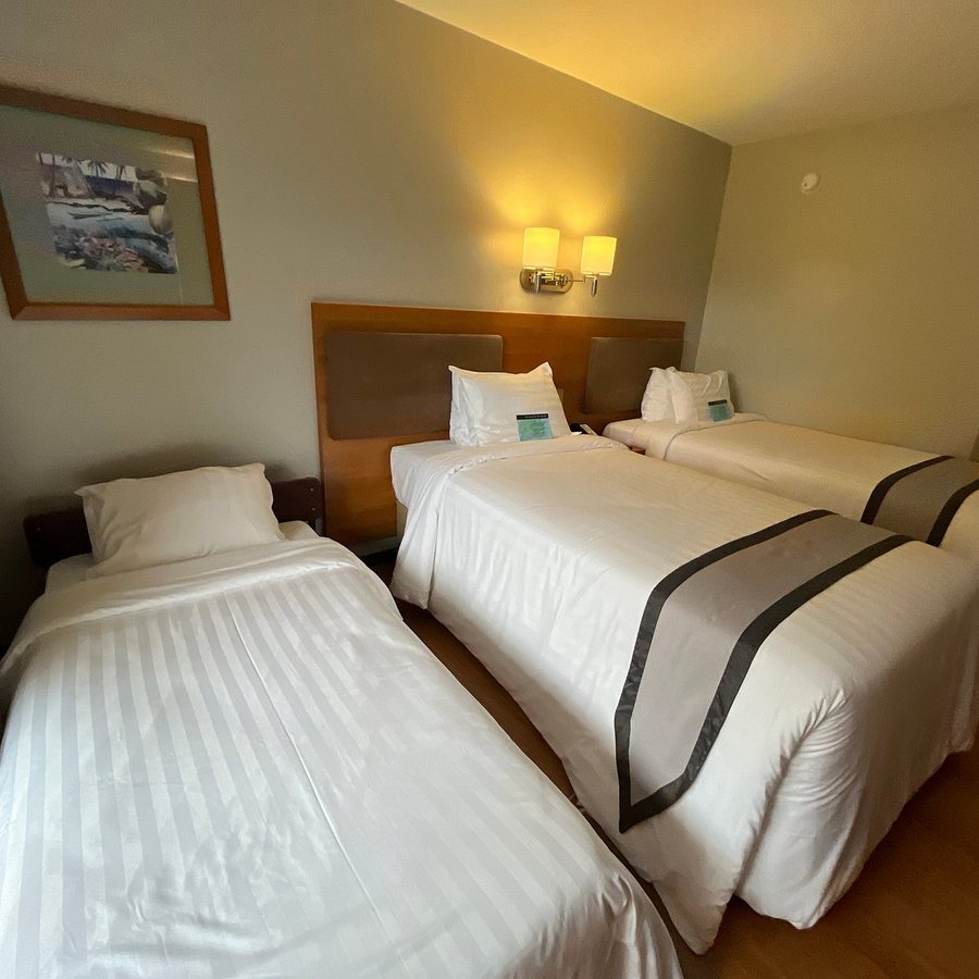 Guam Plaza Resort — Guest room