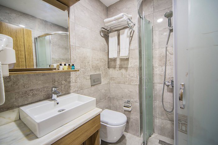 Gulec Konak Hotel Istanbul — Bathroom