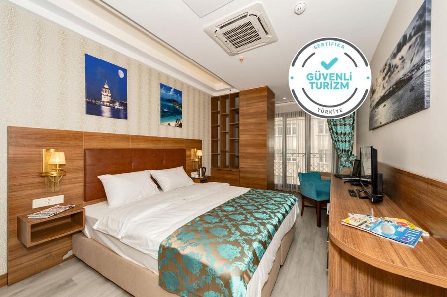 Gumus Palace Hotel Istanbul — Guest room