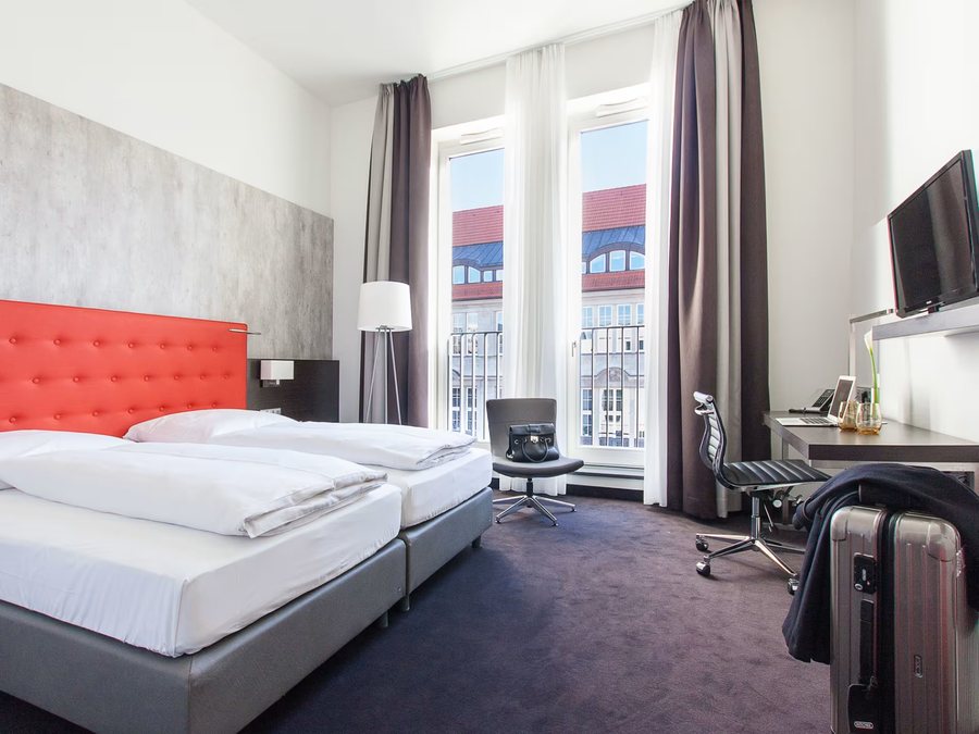 H Hotel Berlin Mitte — Guest room