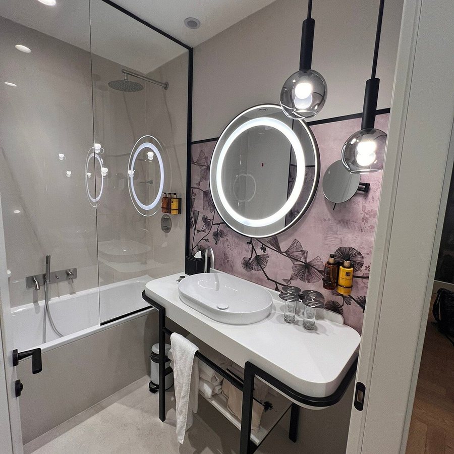 H10 Palazzo Galla — Bathroom