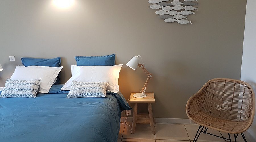 H2o Chambres d Hotes — Guest room