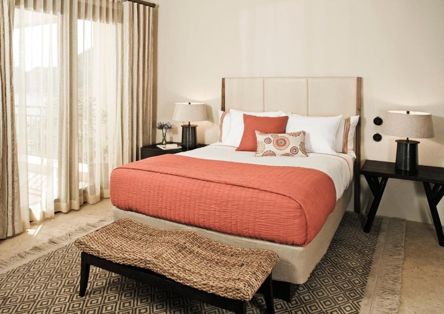 Hacienda Beach Club Residences — Guest room
