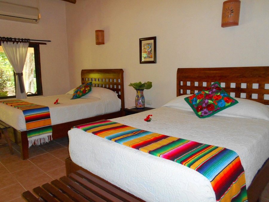 Hacienda Chichen Resort — Guest room