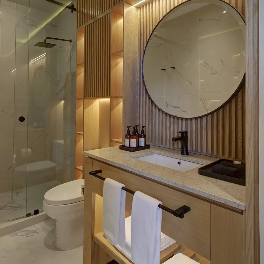 Hacienda Pena Pobre — Bathroom