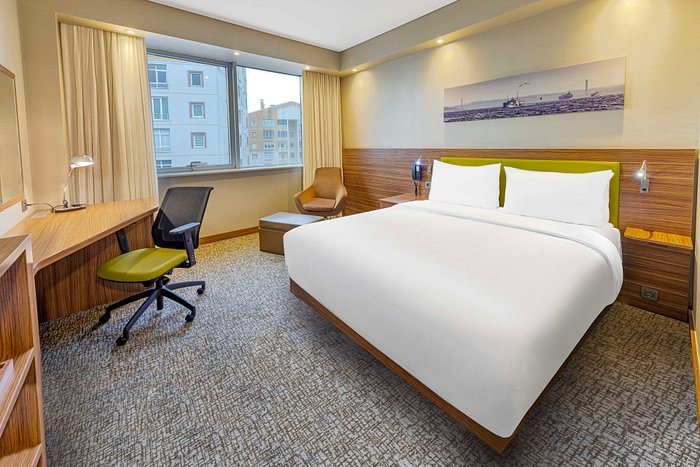 Hampton by Hilton Istanbul Kayasehir Istanbul — Guest room
