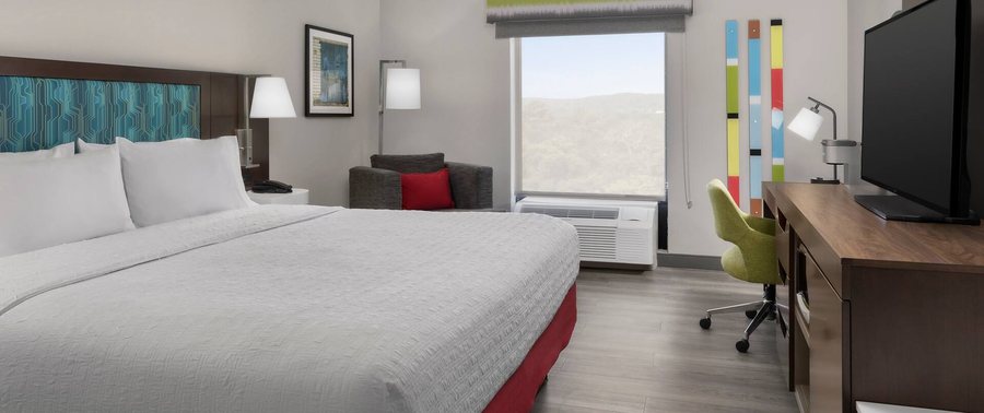 Hampton Inn Birmingham I 65 Lakeshore Drive — Guest room