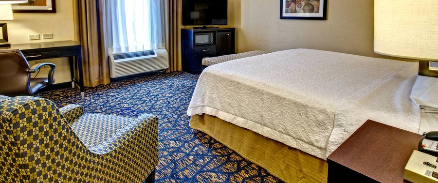 Hampton Inn Clarksdale Clarksdale Mississippi — Guest room