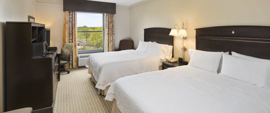 Hampton Inn Columbia I 20 clemson Road — Guest room