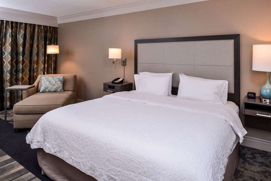 Hampton Inn Ft Lauderdale Plantation — Guest room