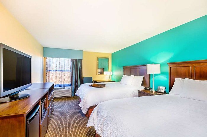 Hampton Inn Huntsville Arsenal South Pkway — Guest room