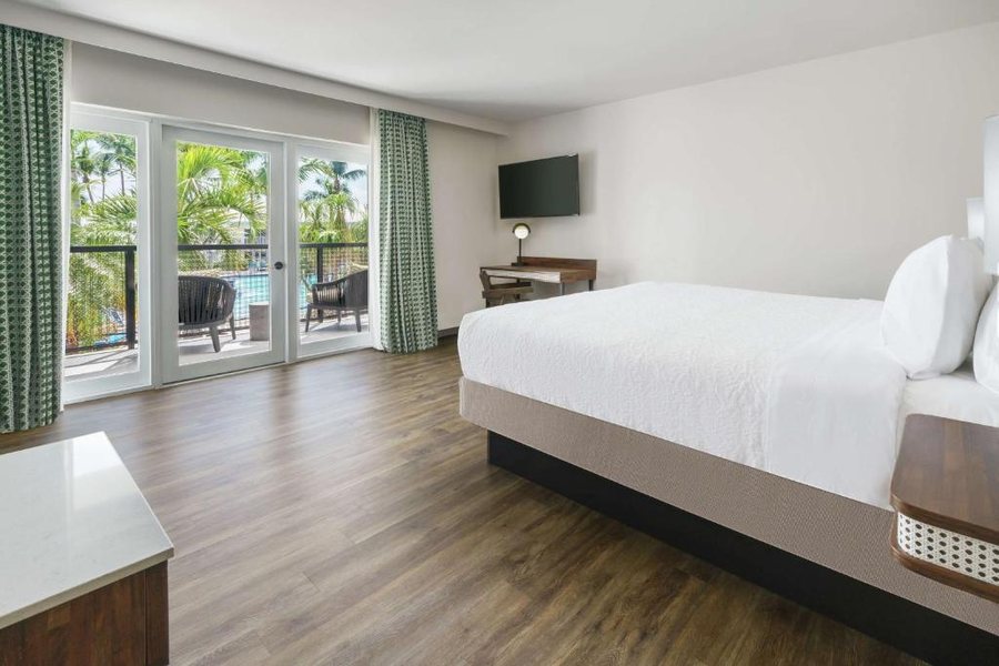 Hampton Inn Key West — Guest room