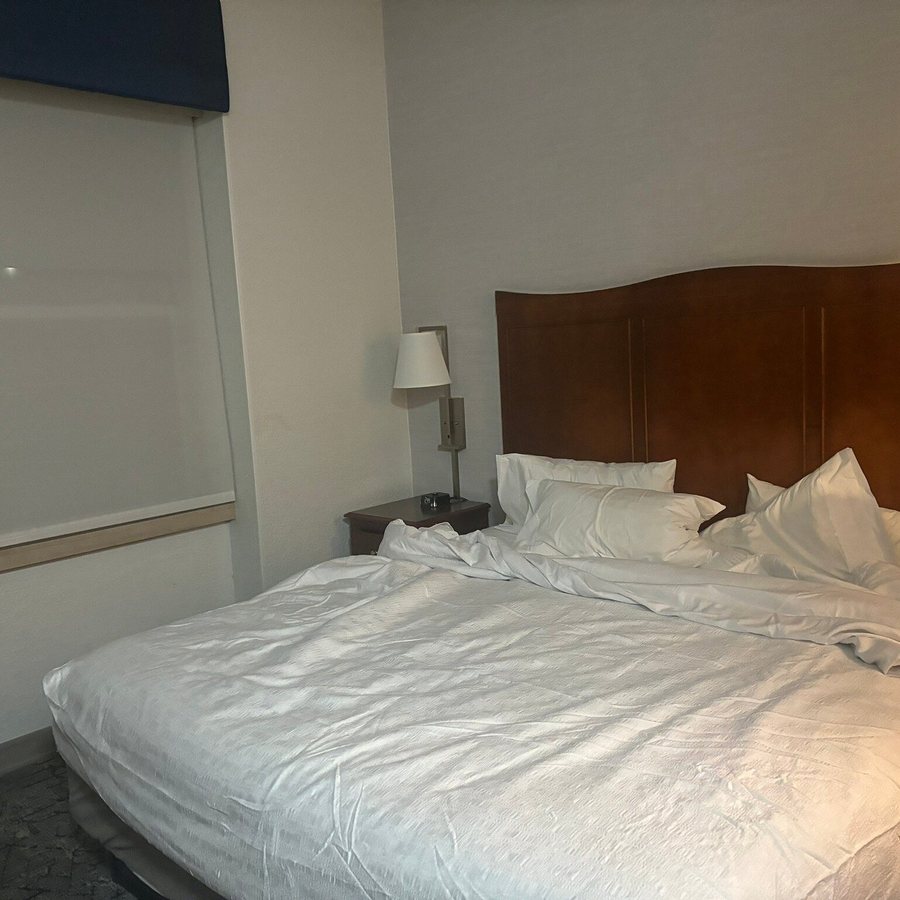 Hampton Inn Manhattan downtown financal District New York City New York — Guest room