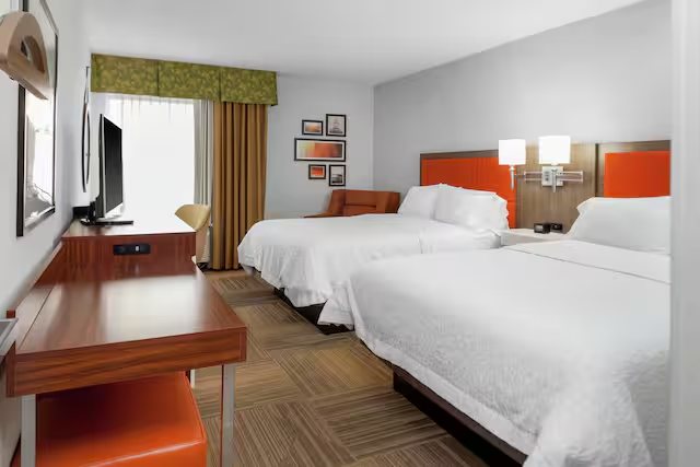 Hampton Inn Miami Airport East Miami Florida — Guest room