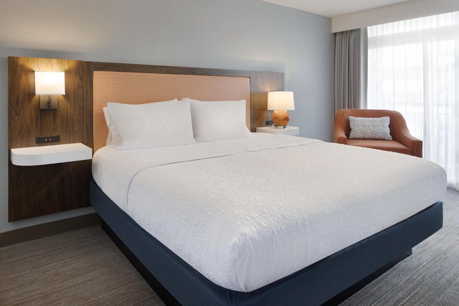 Hampton Inn Myrtle Beach West — Guest room